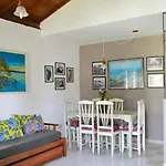 Casa Jasmin - com 4 quartos na praia do Mundaí